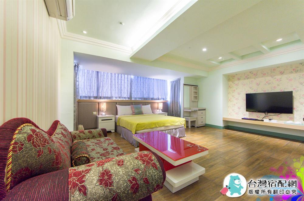 Left Bank 121 Otel Tainan Dış mekan fotoğraf