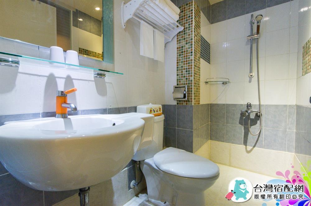 Left Bank 121 Otel Tainan Dış mekan fotoğraf