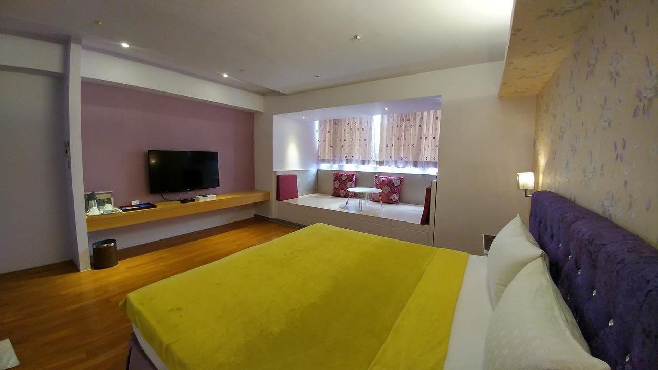 Left Bank 121 Otel Tainan Dış mekan fotoğraf