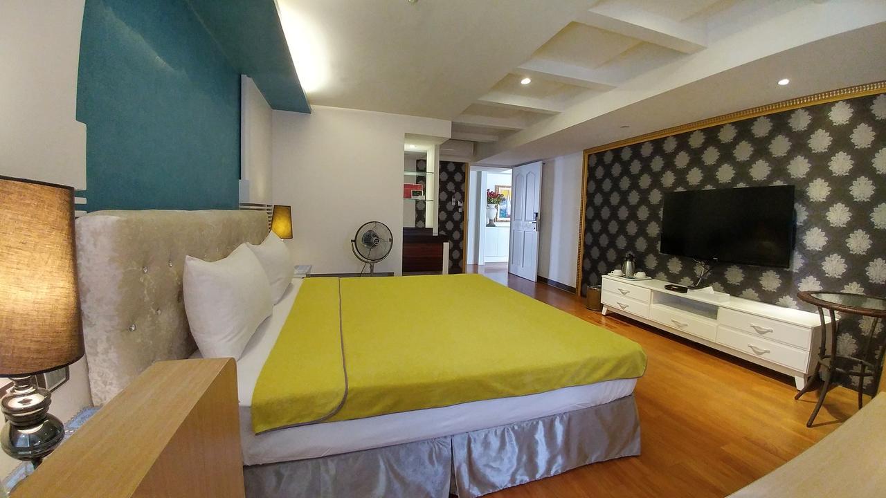Left Bank 121 Otel Tainan Dış mekan fotoğraf